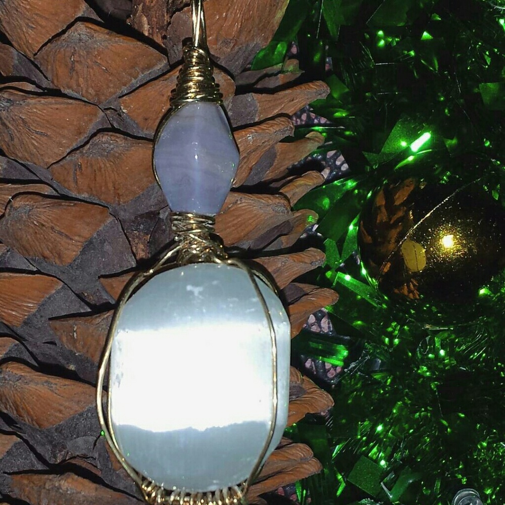 •SOLD• Royal Selenite necklace